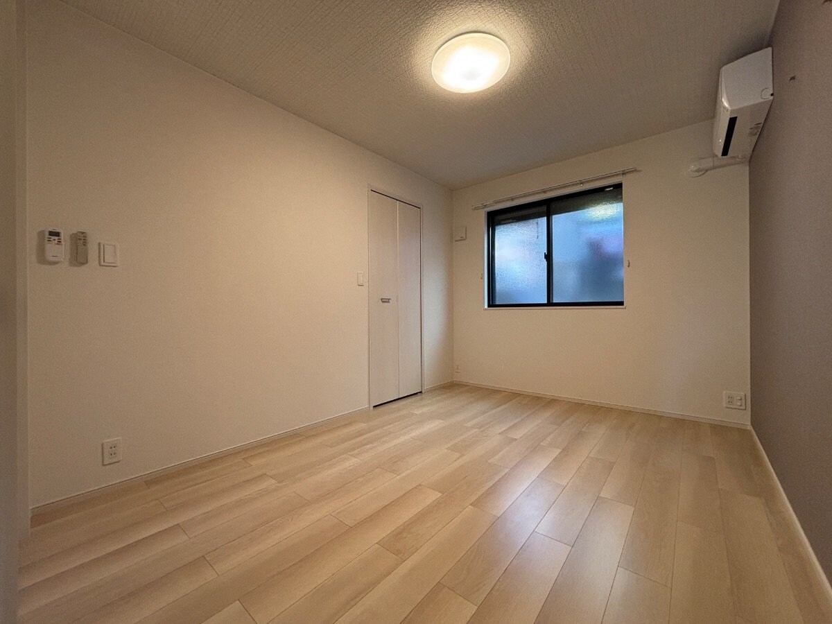 エレガンス田名Bの物件内観写真