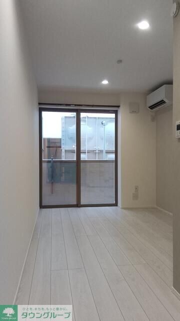 ラージフィールドIIの物件内観写真