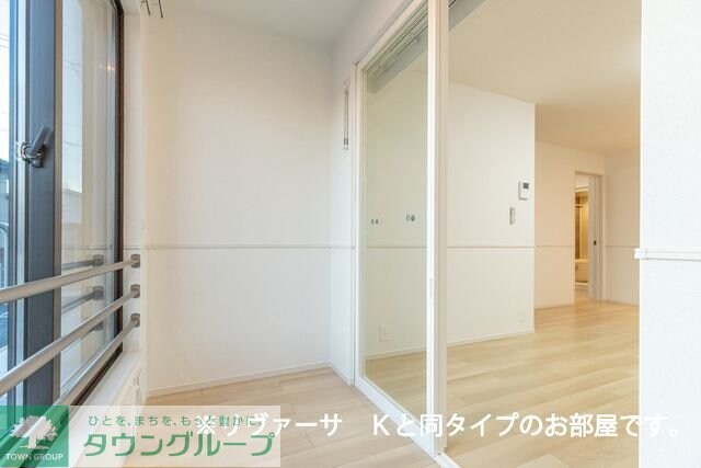 コリーナ アルモ Eの物件内観写真