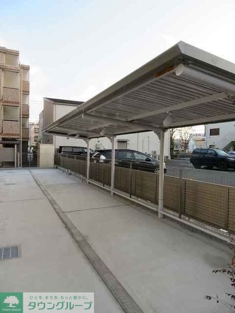 スプリング コートの物件内観写真