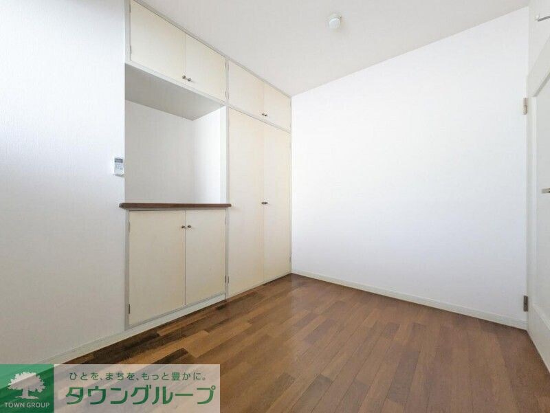 リフィーネめじろ台の物件内観写真