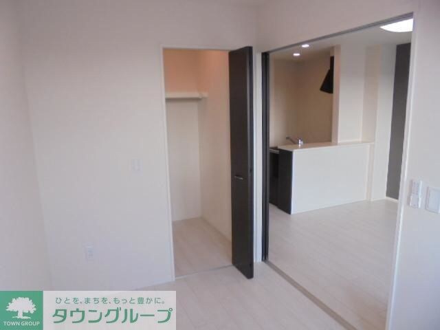 厚木市下川入新築アパートの物件内観写真