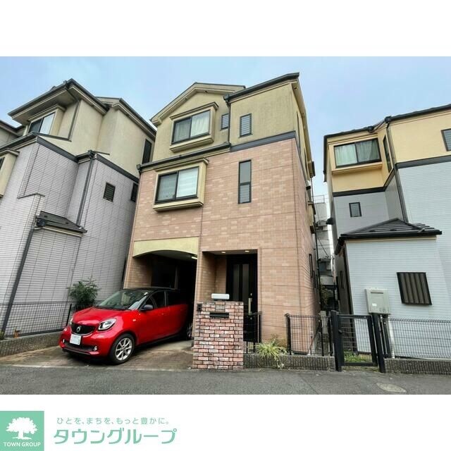 望月貸家の物件外観写真