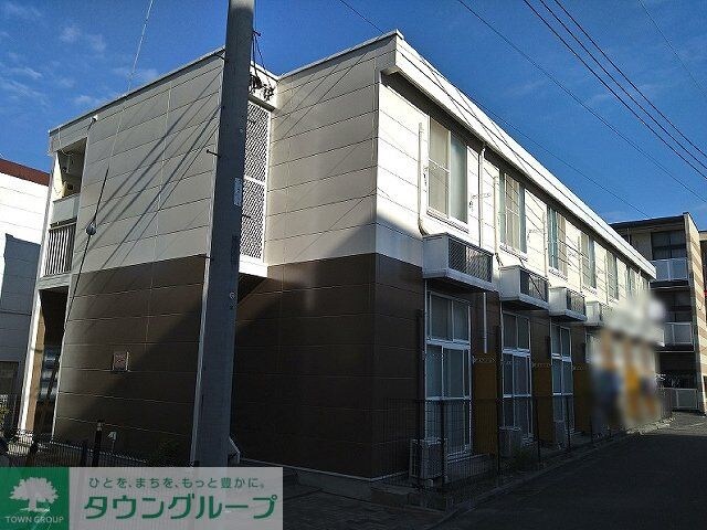 レオパレスプレシアスの物件外観写真