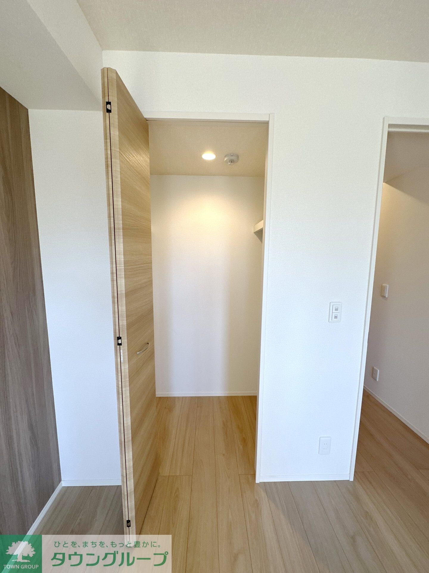 アベニール大倉山の物件内観写真