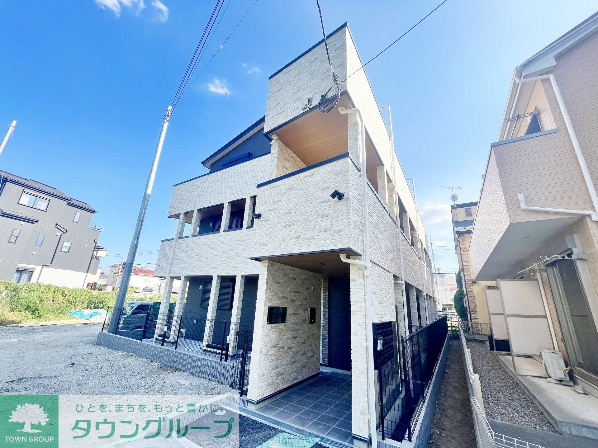 アザーレ・キュリオス中野島の物件外観写真