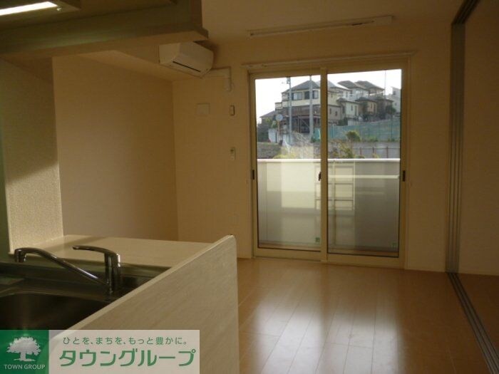 スプリングヒルズの物件内観写真