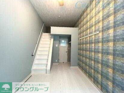 Sri Pullanna Ikutaの物件内観写真