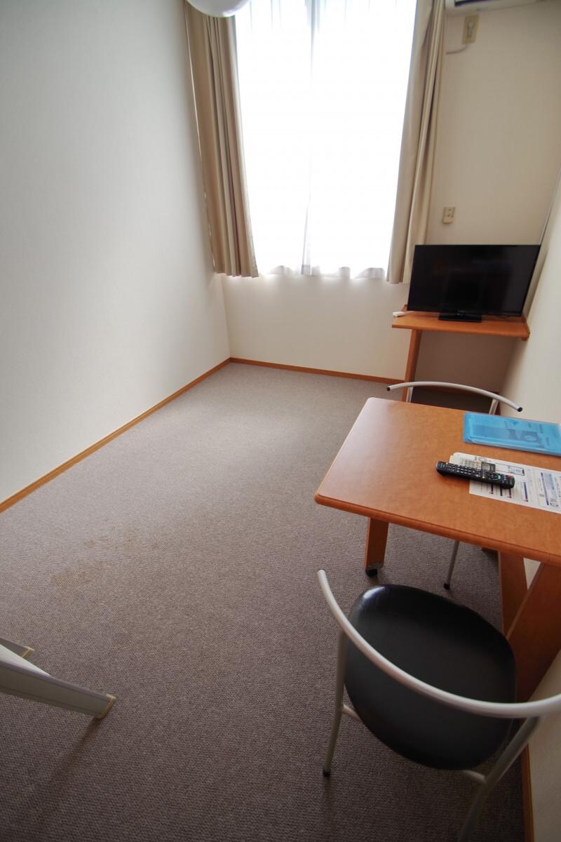 レオパレスエメラルドの物件内観写真