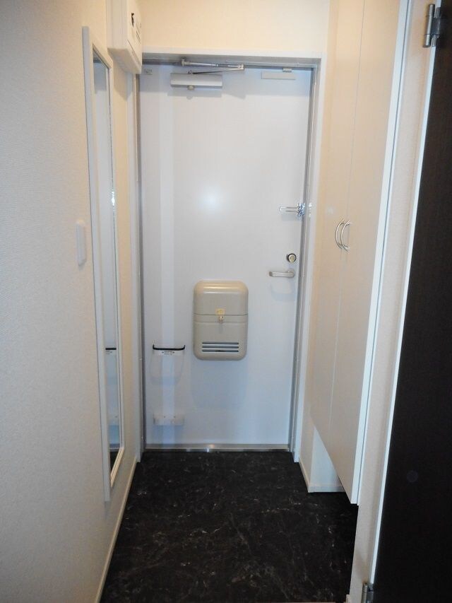 ミランダエビナ カームガーデンの物件内観写真