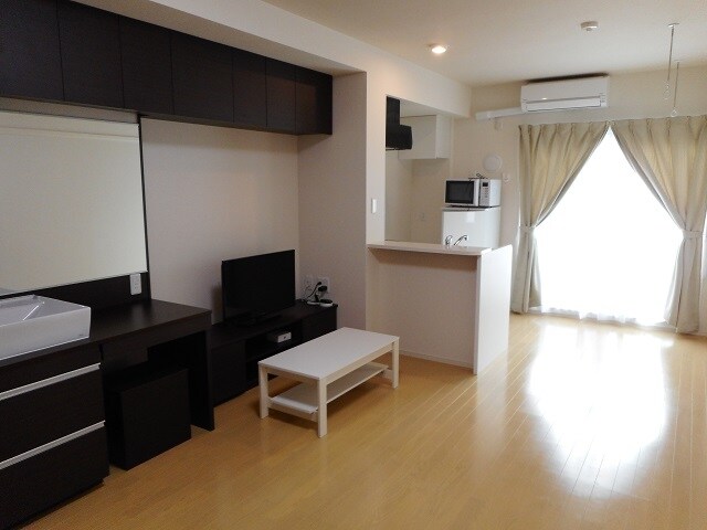 ミランダエビナ カームガーデンの物件内観写真