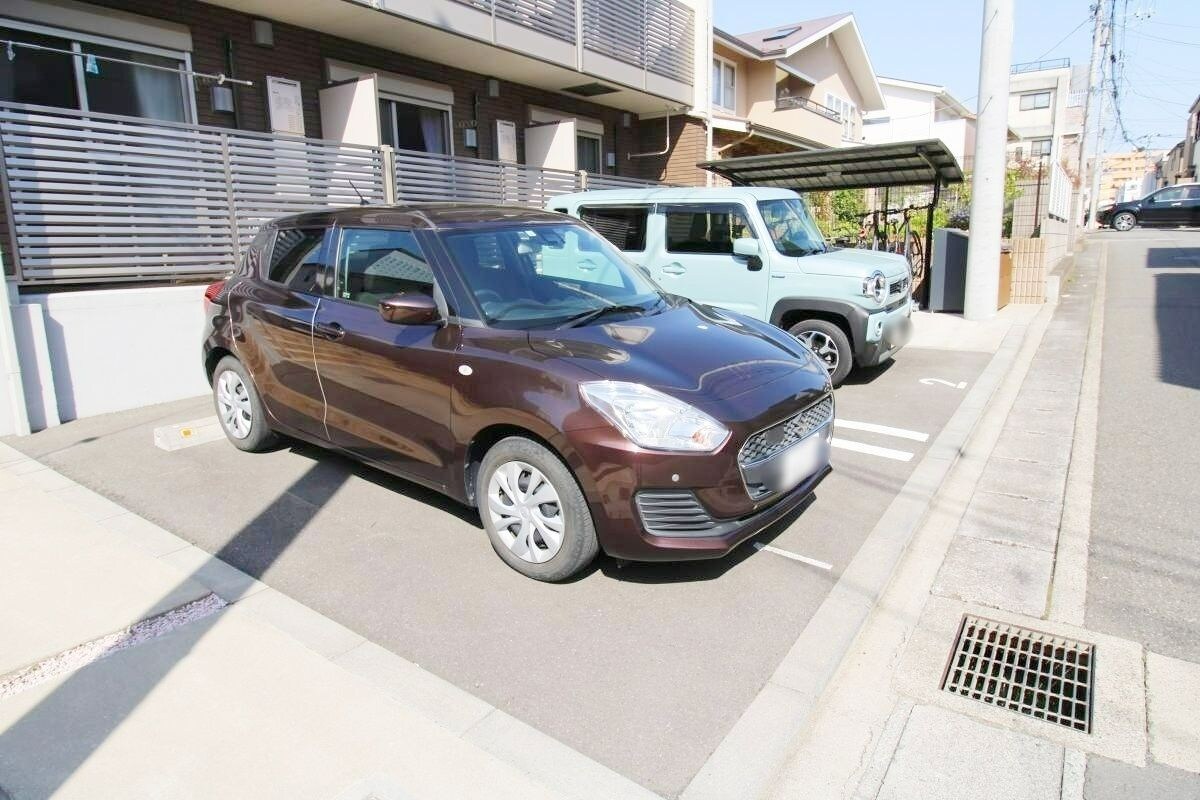 ミランダエビナ カームガーデンの物件内観写真