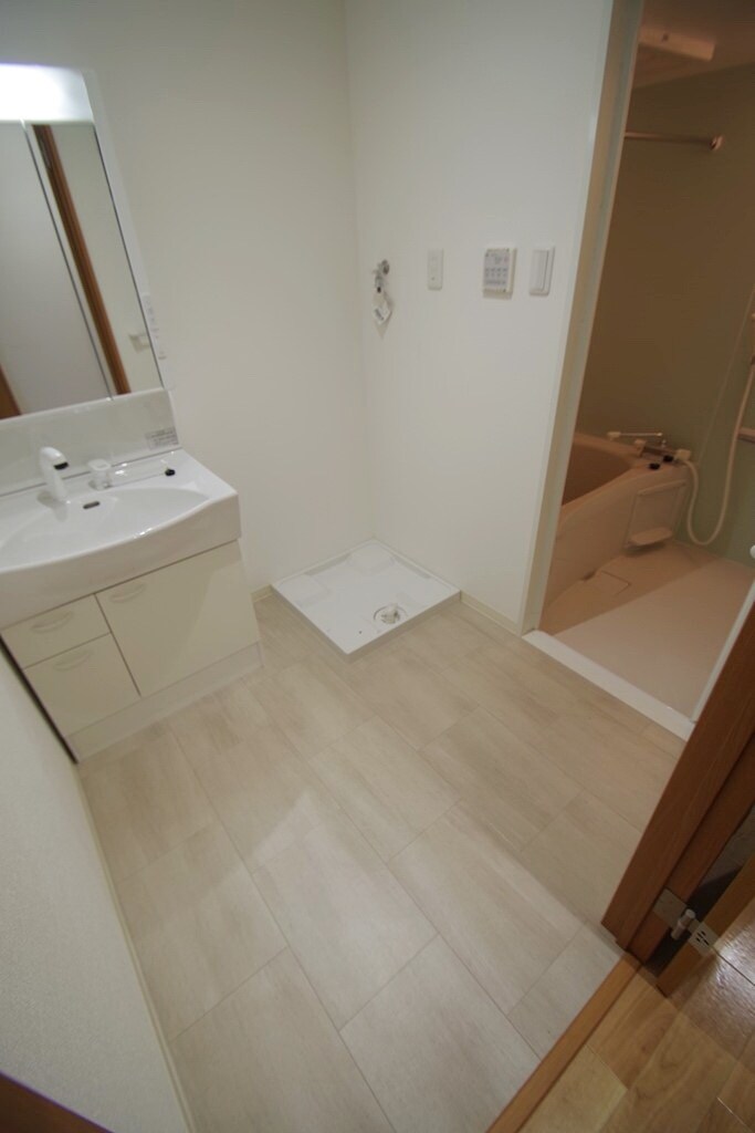 ワイズヒルの物件内観写真