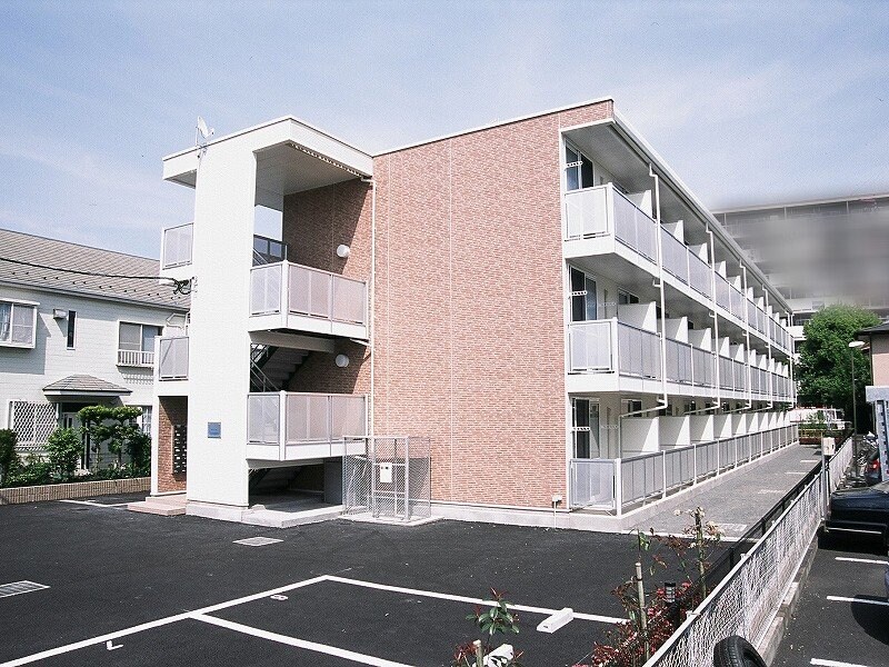 レオパレスサンロードの物件外観写真