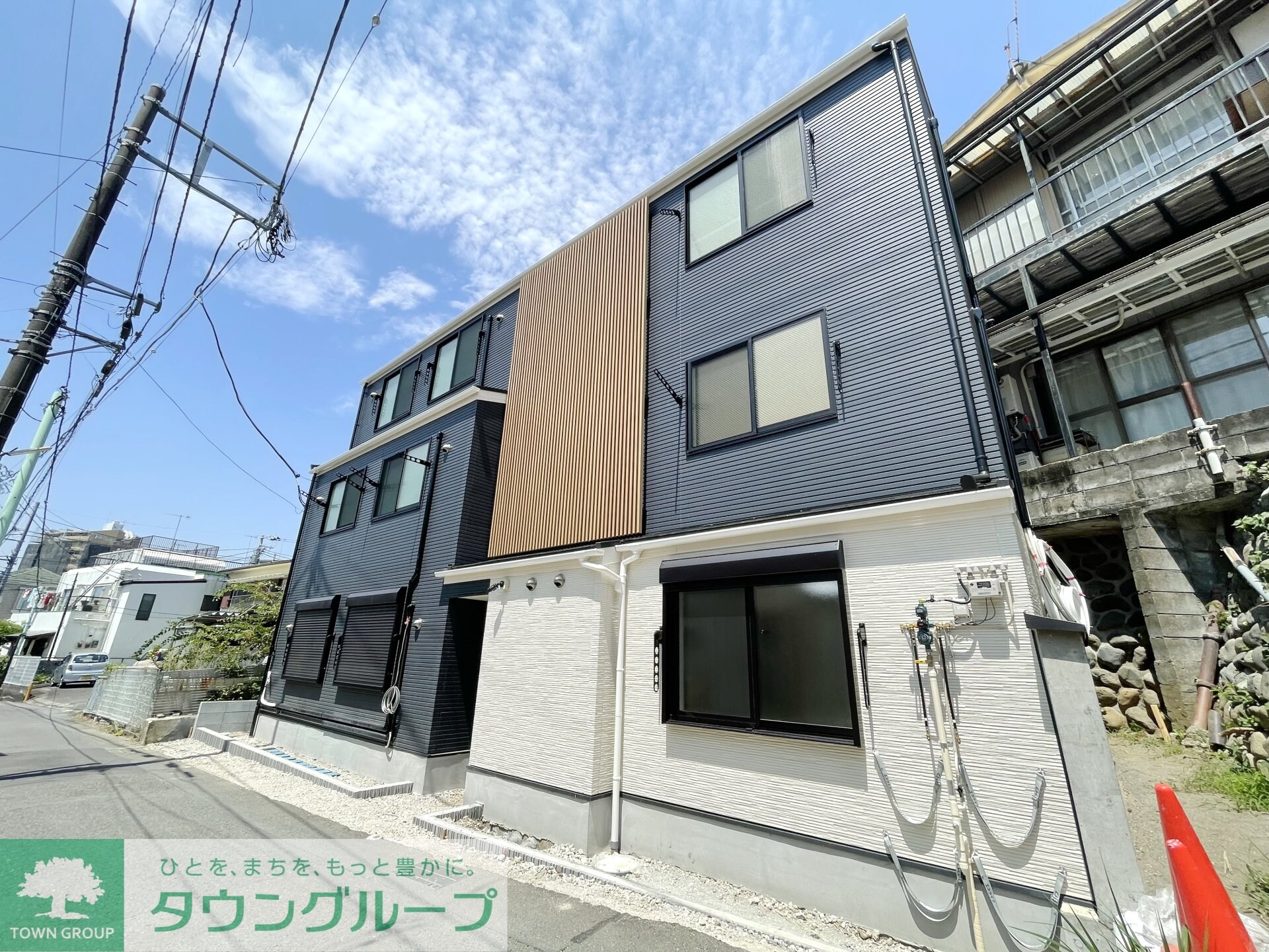 アザ-レ・ソーニョ座間の物件外観写真