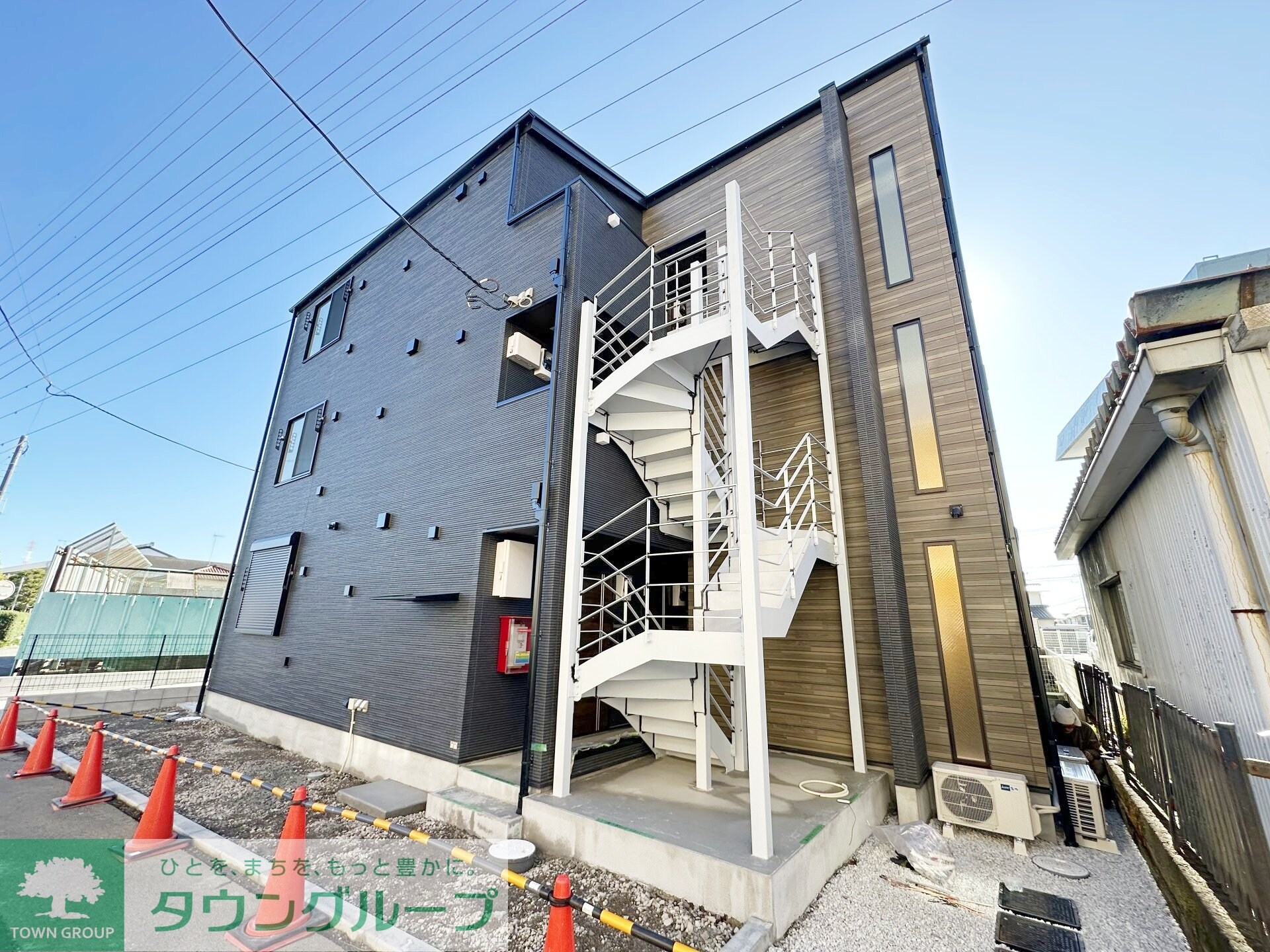 アザーレ・パッシオ本厚木Aの物件外観写真