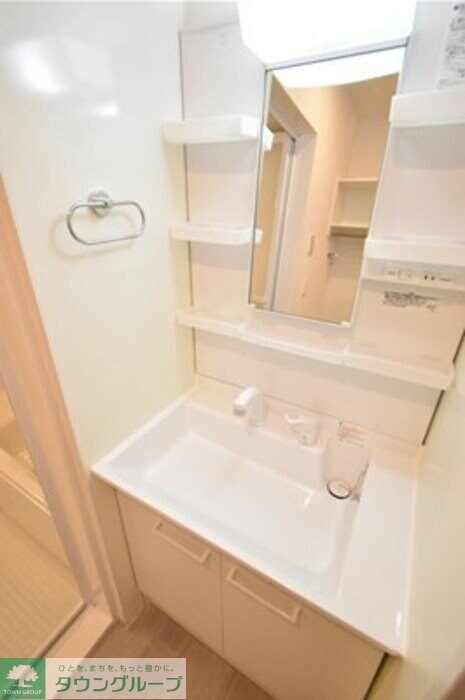 リビング平沢の物件内観写真