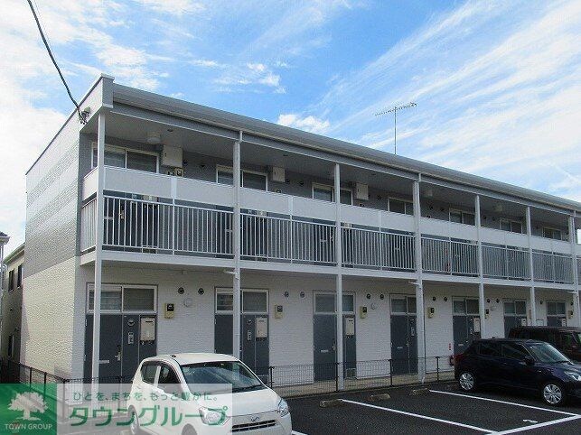 レオパレスパシオネの物件外観写真