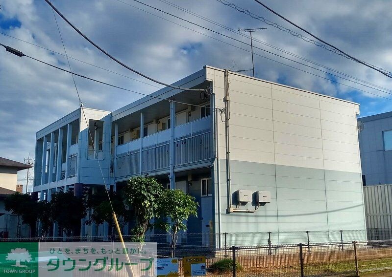 レオパレスフレンズの物件外観写真