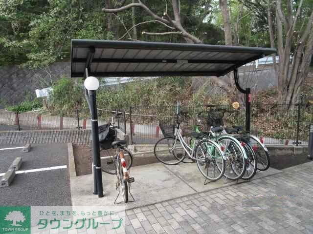 レオパレスネスト鳶尾の物件内観写真