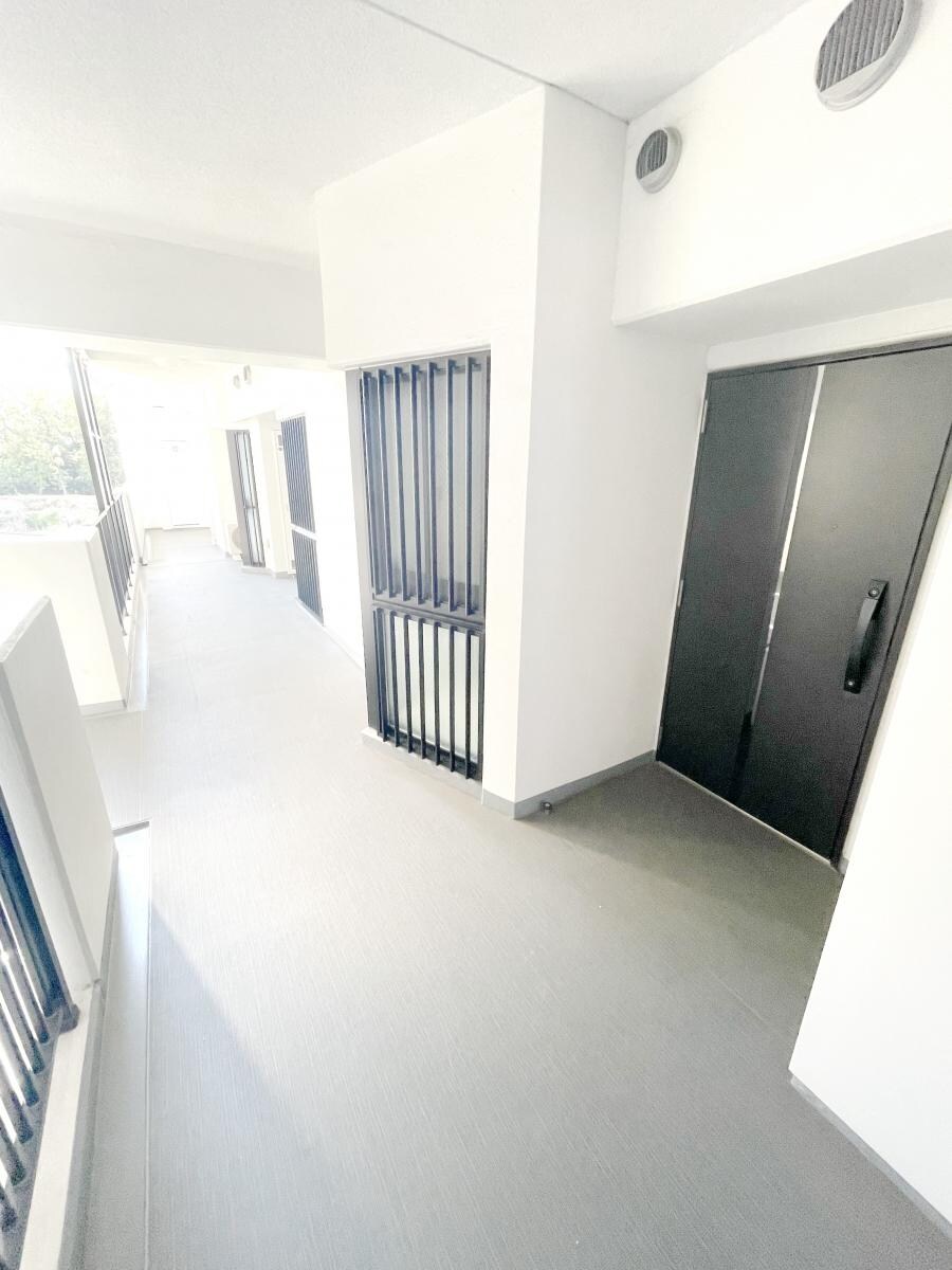 レーベンリヴァーレ町田ルージアタワーの物件内観写真