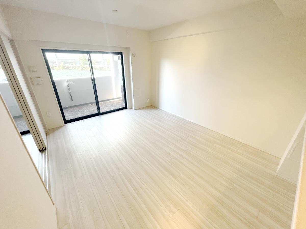 レーベンリヴァーレ町田ルージアタワーの物件内観写真