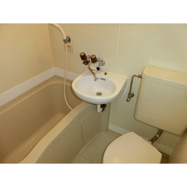 プチメゾン中央の物件内観写真