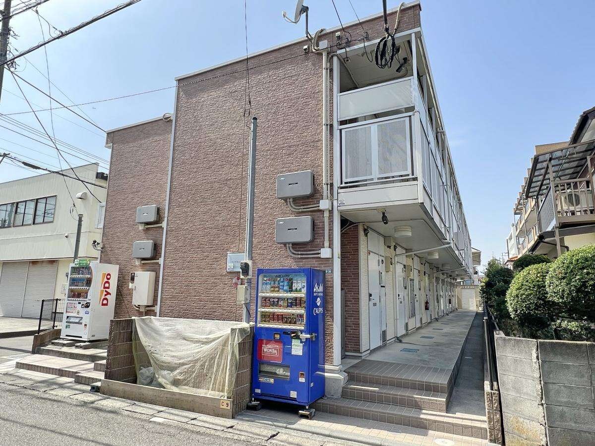 レオパレスジードルンクの物件外観写真