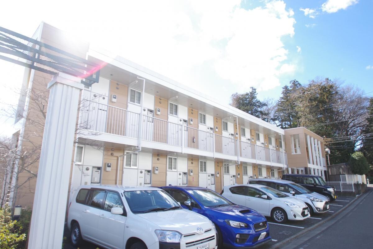 レオパレスSHIROYAMAIVの物件外観写真