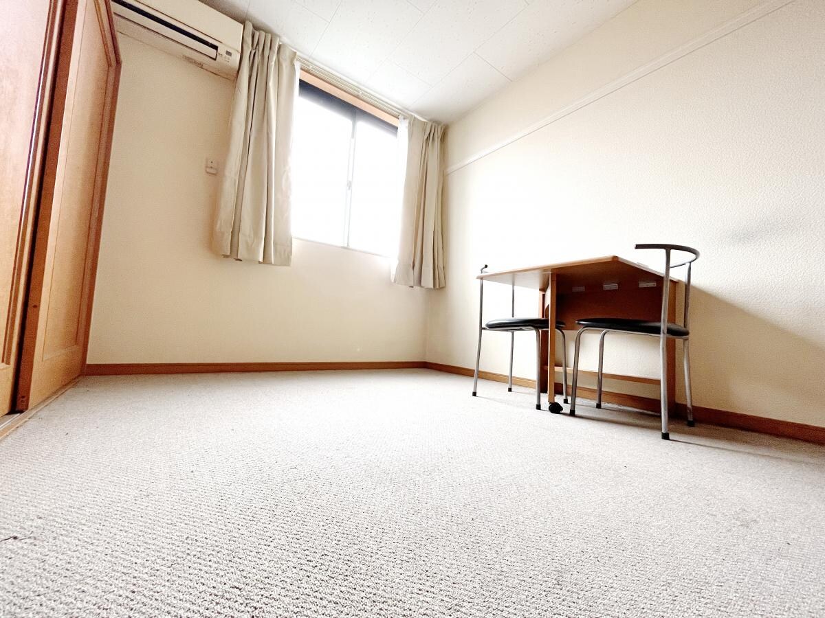 レオパレスi壱番館の物件内観写真