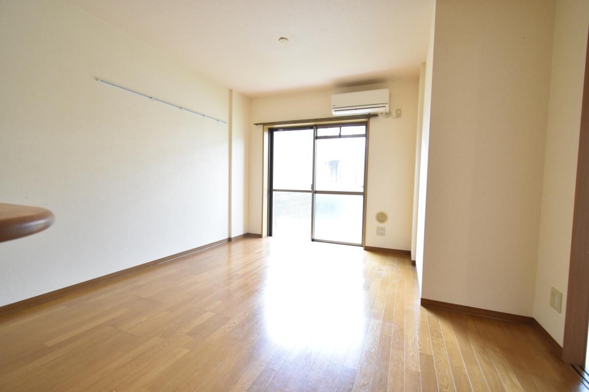 ウエストヒルズの物件内観写真