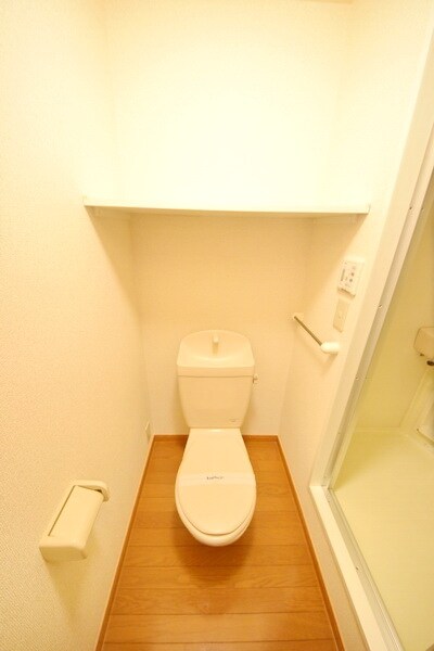 レオパレスブルースカイ 阿久和の物件内観写真