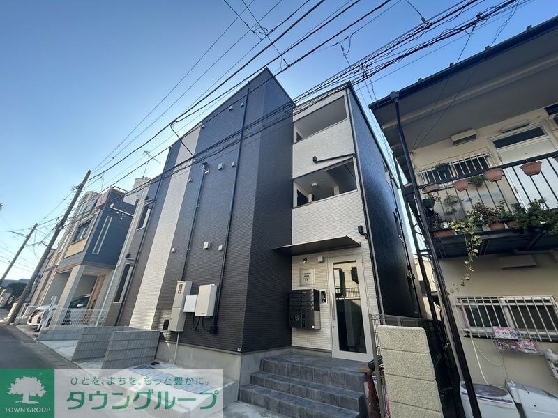 ジーメゾン綾瀬の物件外観写真