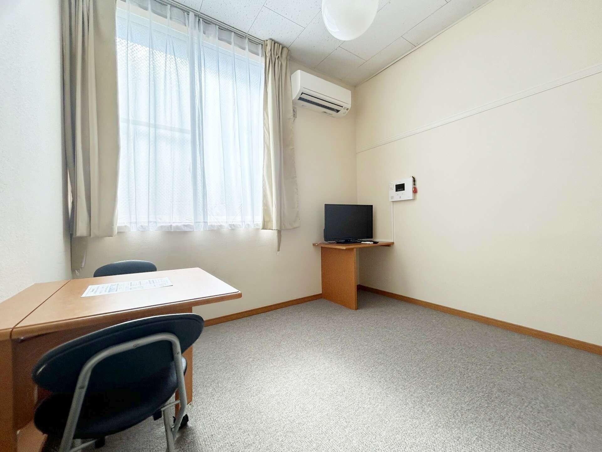 レオパレスルミエール テラオの物件内観写真