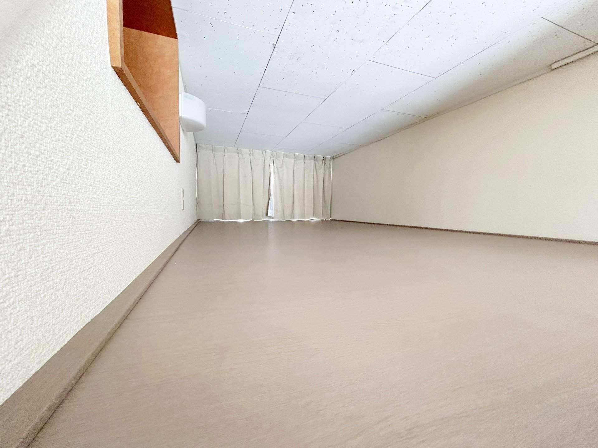 レオパレスルミエール テラオの物件内観写真