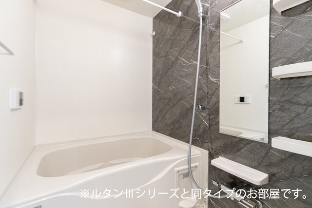 カルム ヴィラージュの物件内観写真