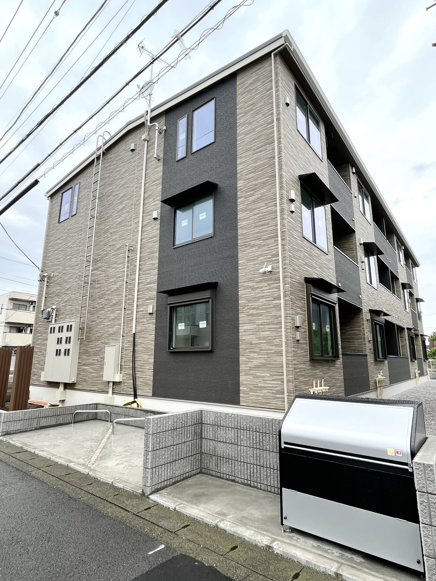 カルム ヴィラージュの物件外観写真