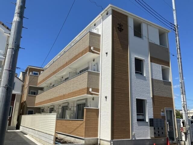 フルセイル高座渋谷の物件外観写真