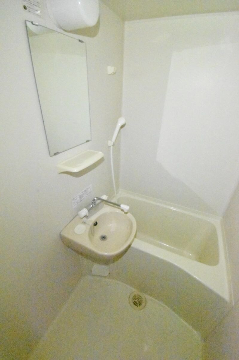 レオパレス鶴園の物件内観写真