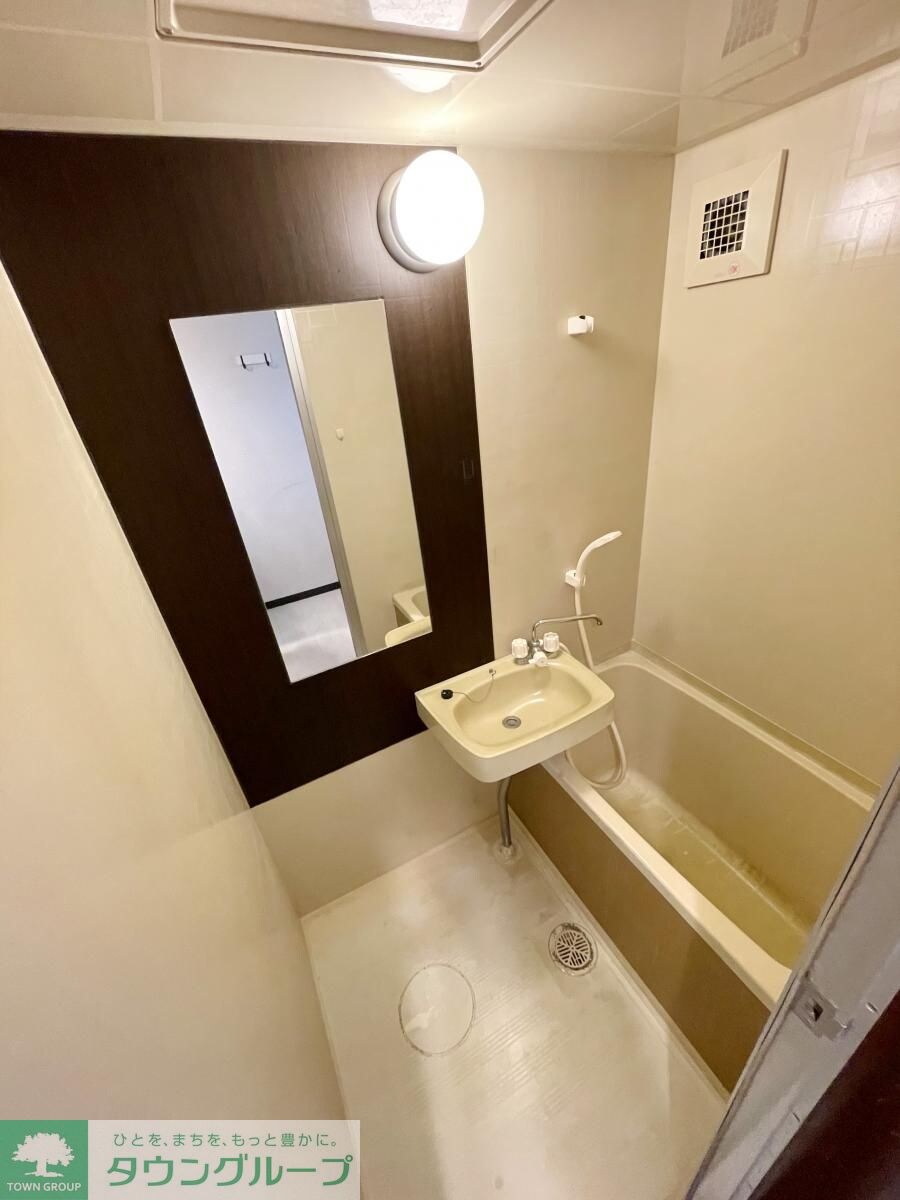 フォーレストIの物件内観写真