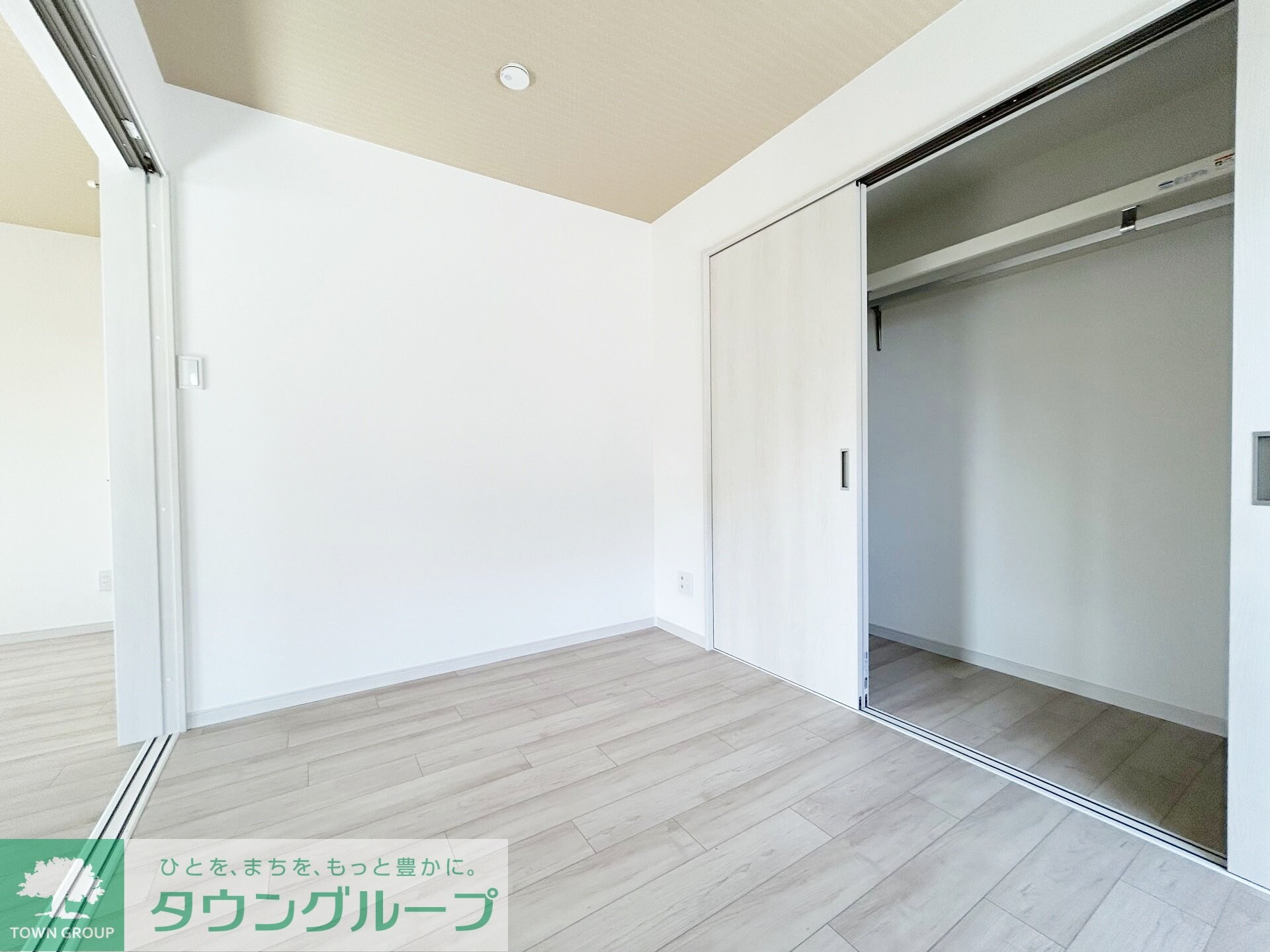 ブルームマーレの物件内観写真