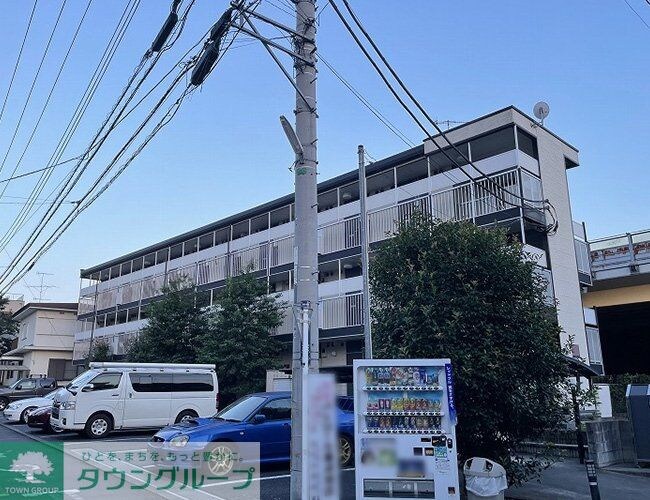 レオパレスFALCONの物件外観写真