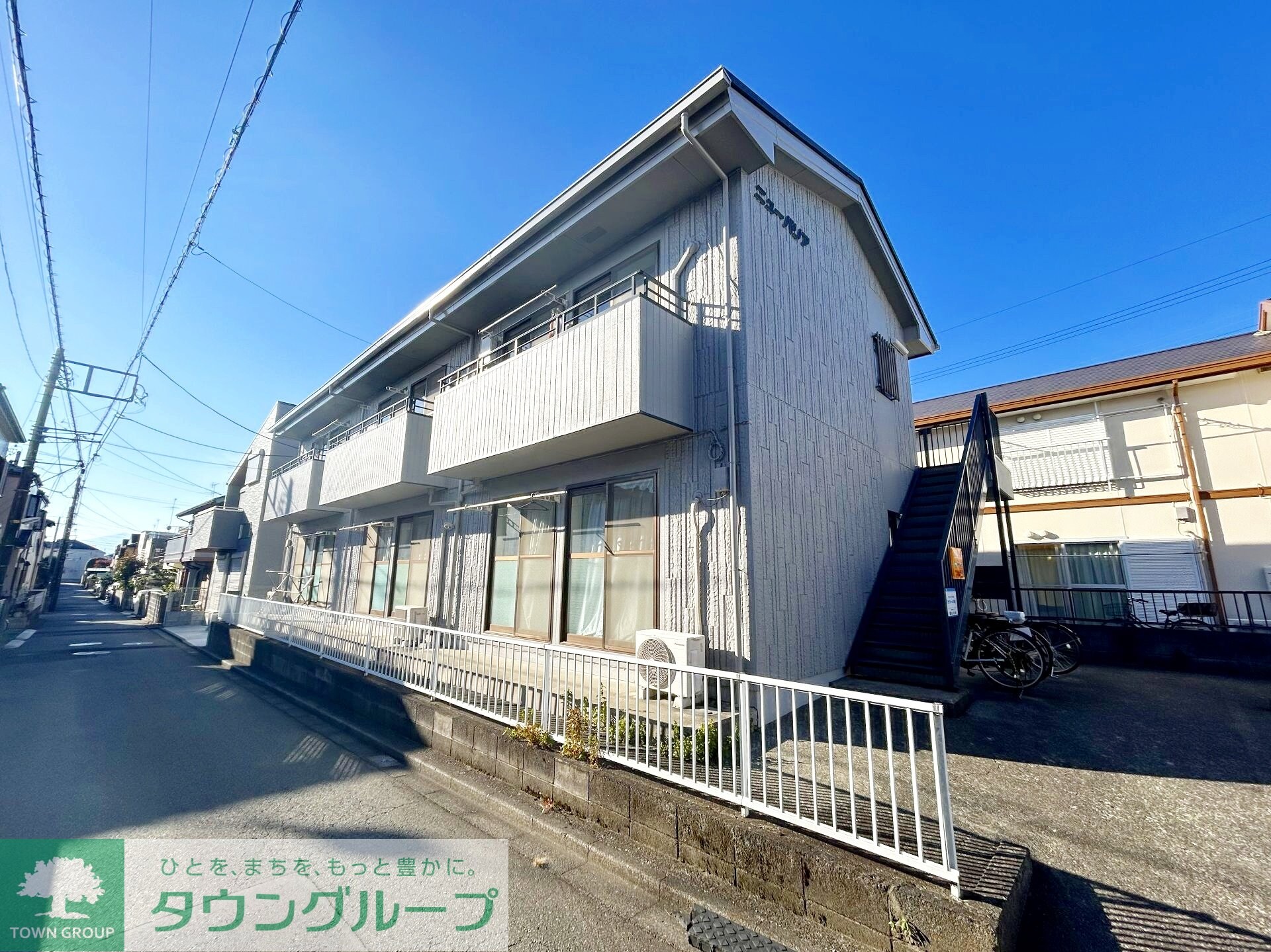 ニューバリアの物件外観写真