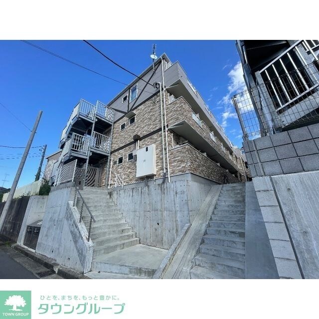 リポス瀬谷C棟の物件外観写真