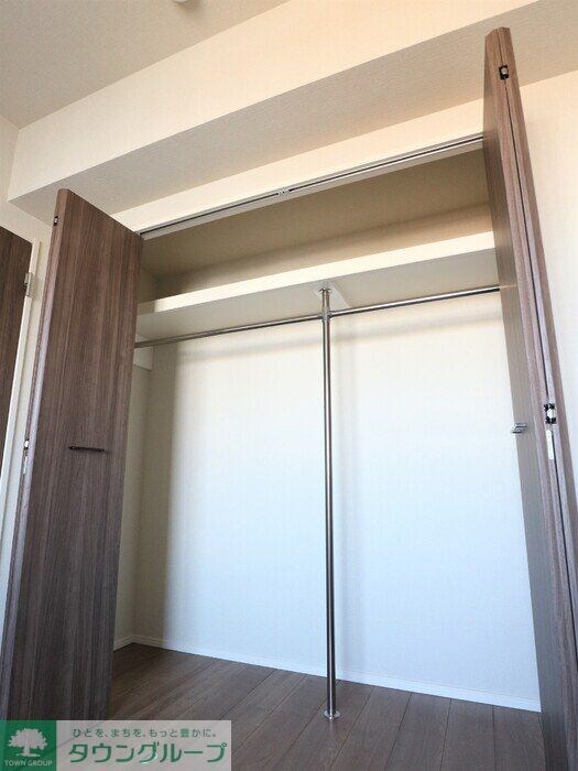 Royal Hillsの物件内観写真