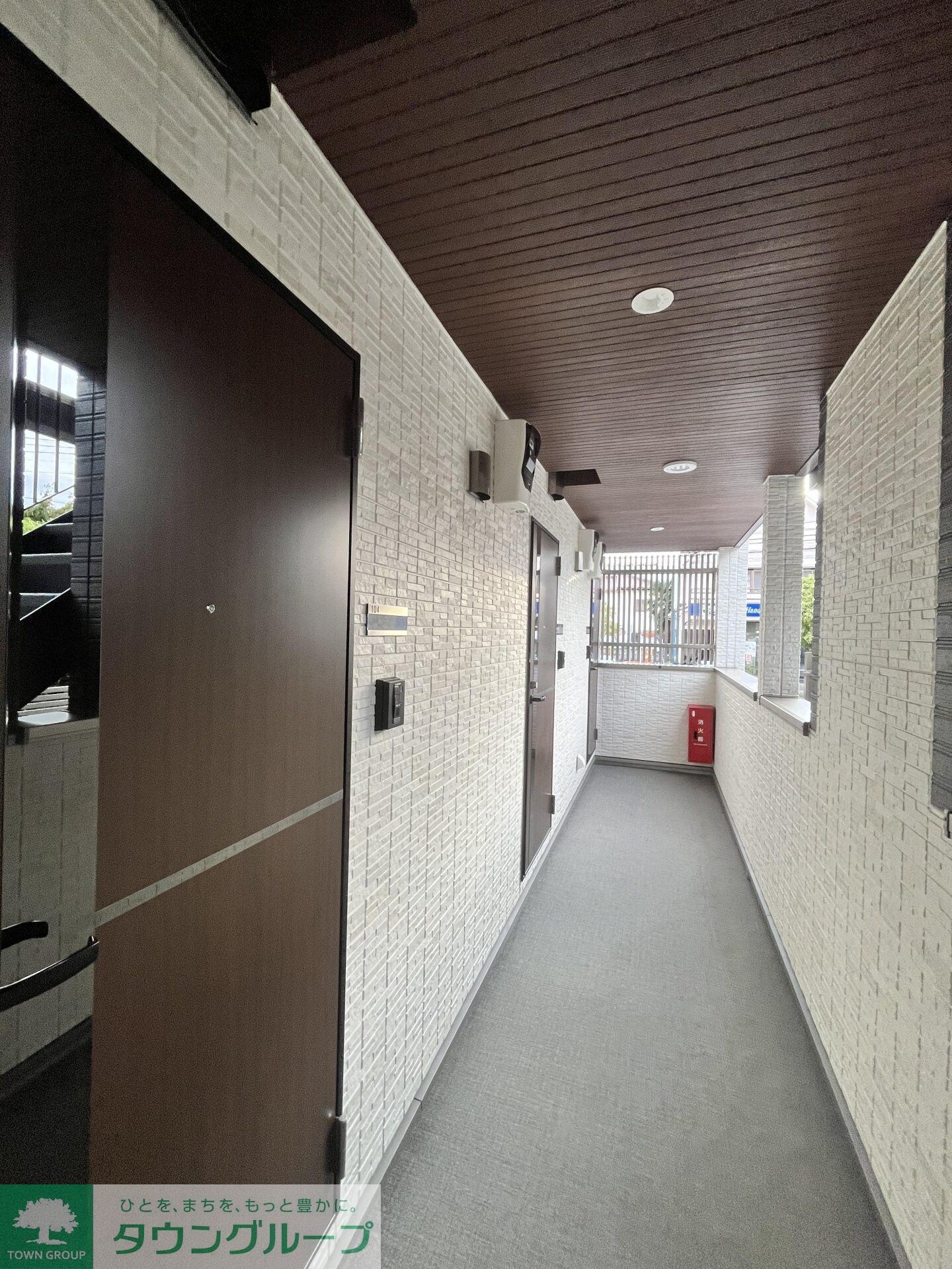 ラージフィールドIIの物件内観写真