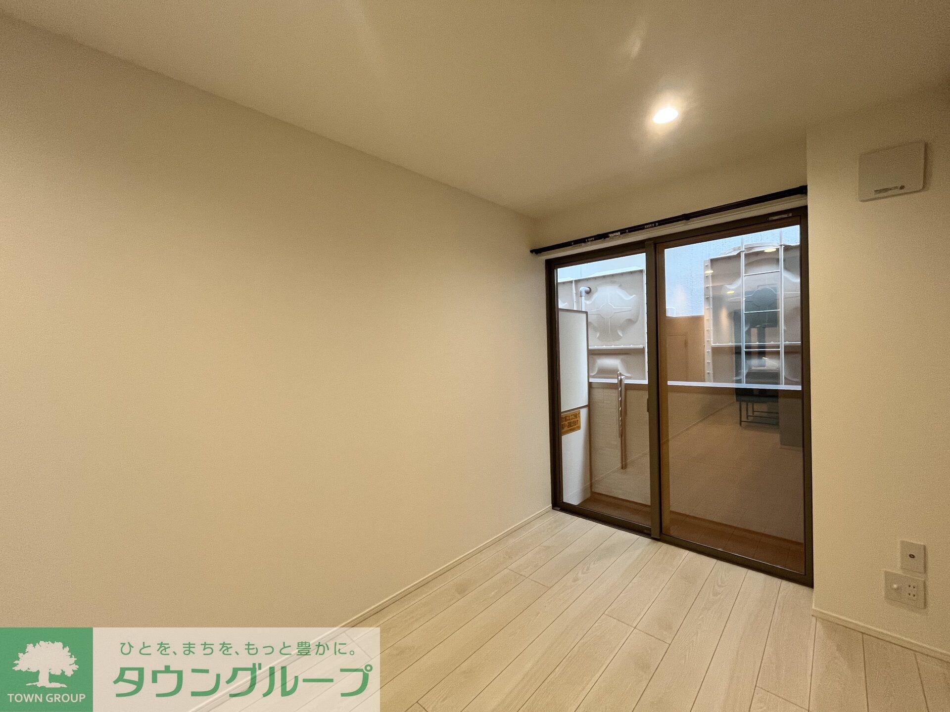 ラージフィールドIIの物件内観写真