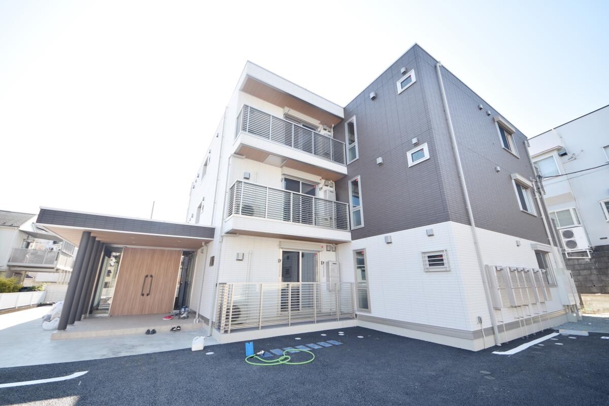 サテライト海老名の物件外観写真