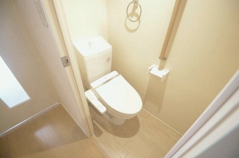 ミランダブルーアゼリアの物件内観写真