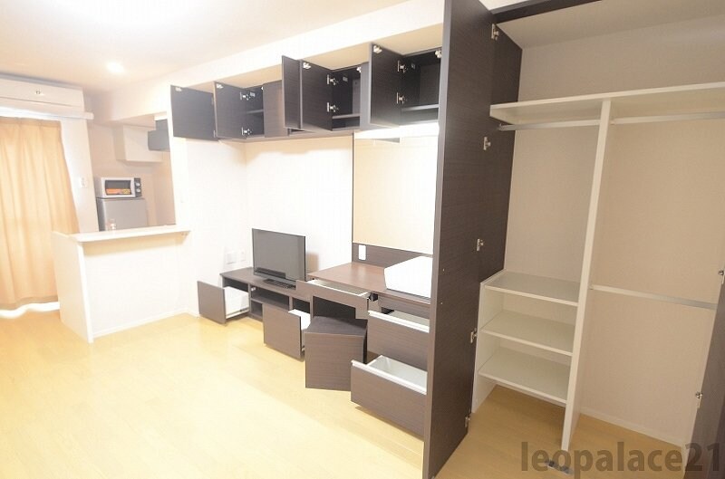 ミランダブルーアゼリアの物件内観写真